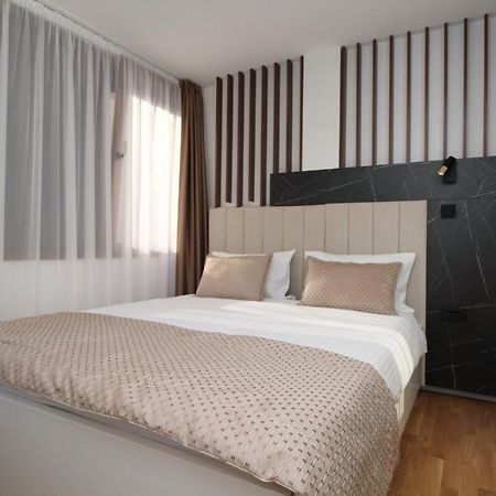 Ambient Apartman Apartment Sarajevo Bagian luar foto