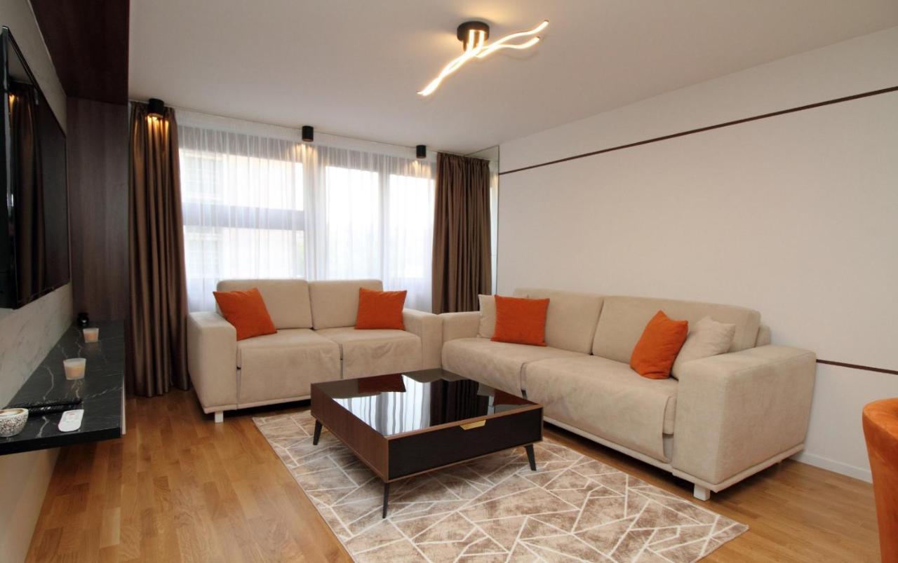 Ambient Apartman Apartment Sarajevo Bagian luar foto