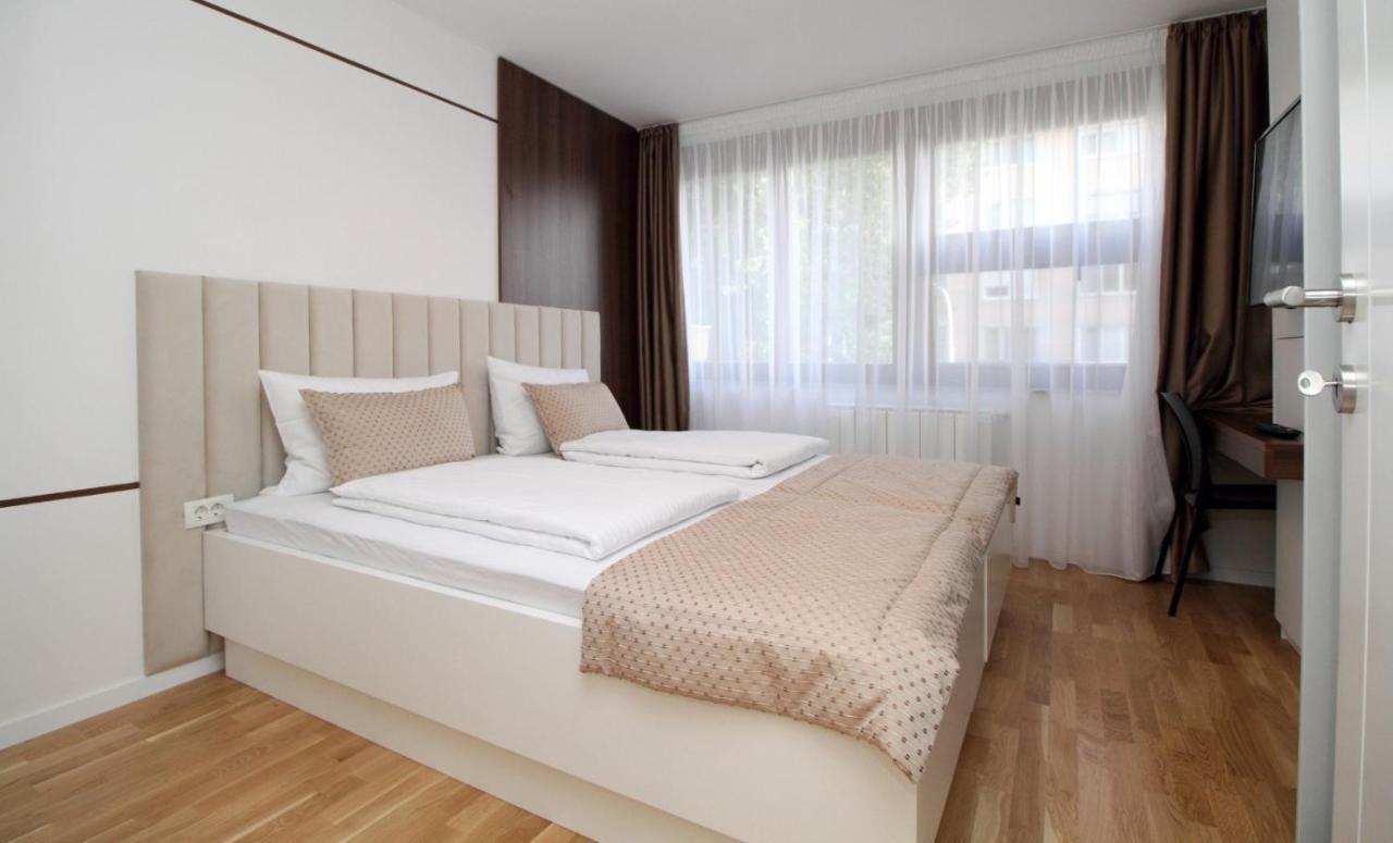 Ambient Apartman Apartment Sarajevo Bagian luar foto