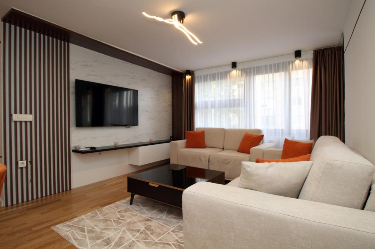 Ambient Apartman Apartment Sarajevo Bagian luar foto